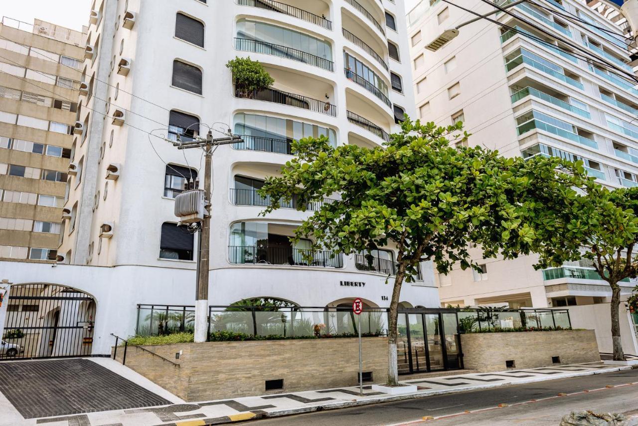 Frente Ao Mar Na Praia Das Asturias - Apto Completo Guarujá Exterior foto